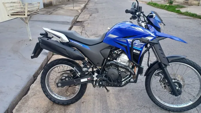Yamaha xtz lander 250