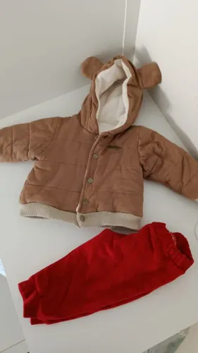Conjunto de casaco e calça de inverno da marca aconchego