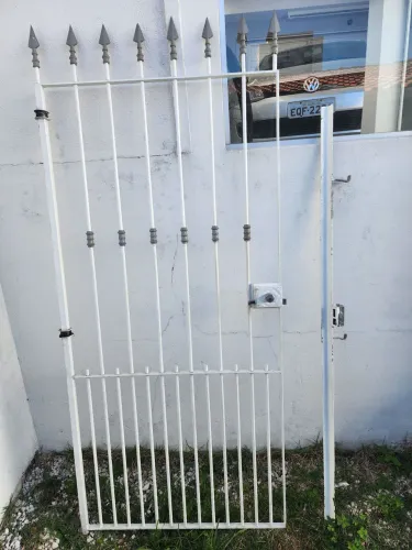 Portão de Pedestres- Ferro Maciço