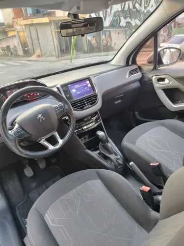 Peugeot 208 Allure 1.2 Flex 12V 5P Mec. 2017