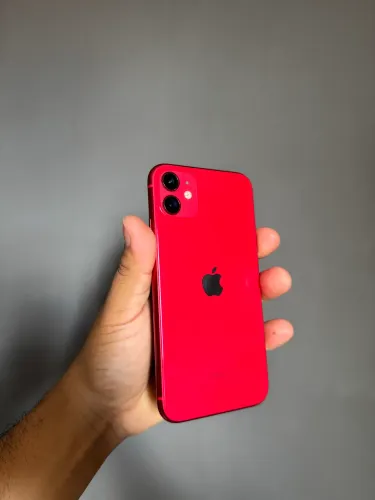 iPhone 11 impecável