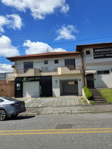 Imóvel para aluguel tem 37 metros quadrados em Guaraituba - Colombo - PR
