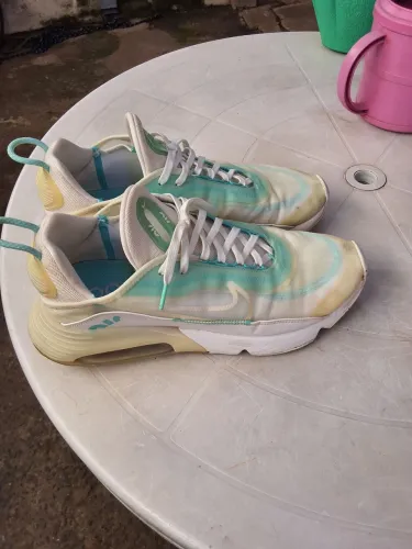 NIKE AIRMAX 2090 Sail White ORIGINAL