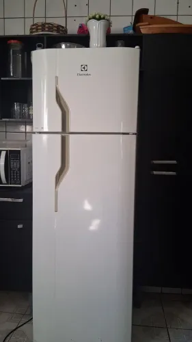 Geladeira eletrolux