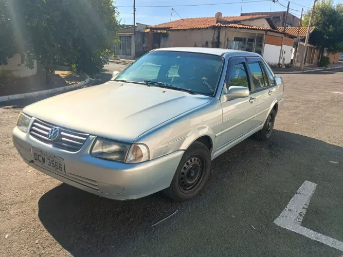 Volkswagen Santana 2.0 MI 2P E 4P 2000
