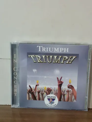 Cd música Triumph in concert King biscuit 