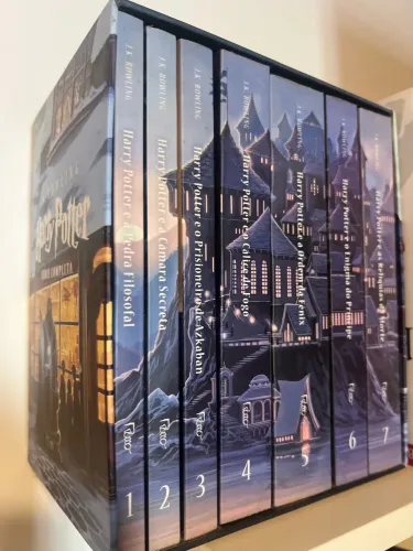 Box de livros Harry Potter colecionador coleção completa em perfeito estado