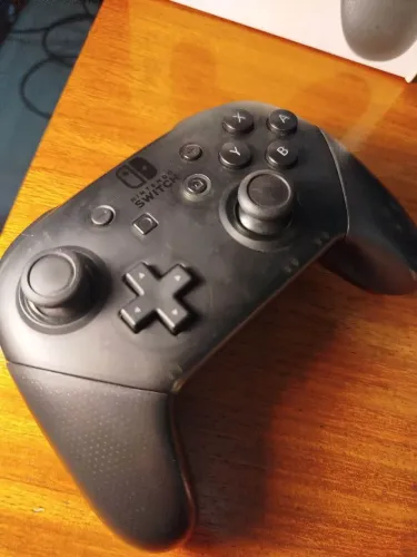 Pro controle Nintendo Switch Original 