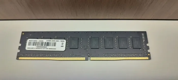 MEMORIA RAM 8GB 2400mHZ
