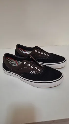 Tenis Skate Vans Black White - 44<br><br>