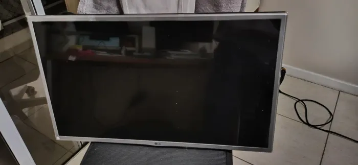 Smart TV LG 32 - 32LJ600B