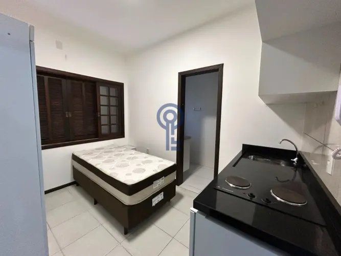Studio Mobiliado com Piscina | Próximo à UFSC e UDESC na Carvoeira