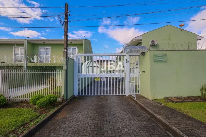 SOBRADO COM 3 QUARTOS SENDO 1 SUITE EM 106,59M²