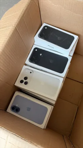 Pacote fechado 20 caixas (vazias)iPhone 18 pro Max 