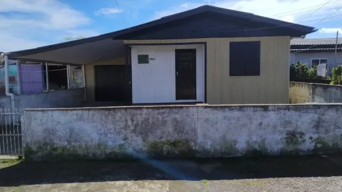 Terreno com casa mista
