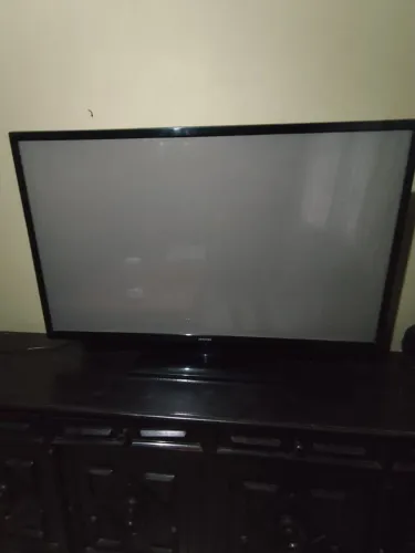 TV SAMSUNG 52 POLEGADAS