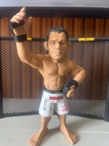 Boneco UFC Round 5 Rodrigo Minotauro