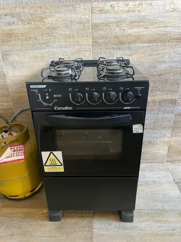 Fogão Esmaltec 4 Bocas - Preto, potente e econômico ?