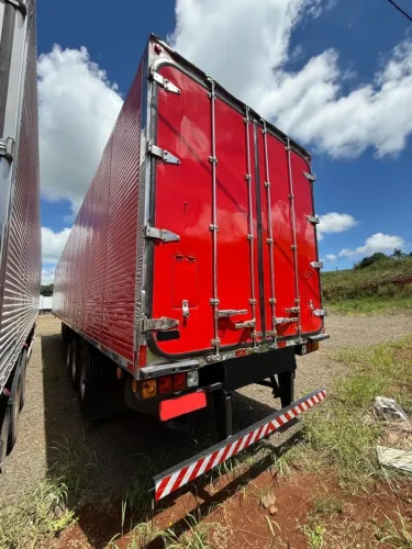 Niju carreta para caminhão 28 paletes aparelho thermo king 190