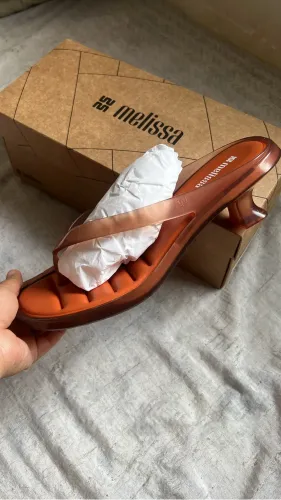 Vendo Melissa Thoung Kitten Hell