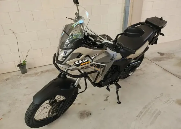 Honda Sahara 300 Adventure 2024