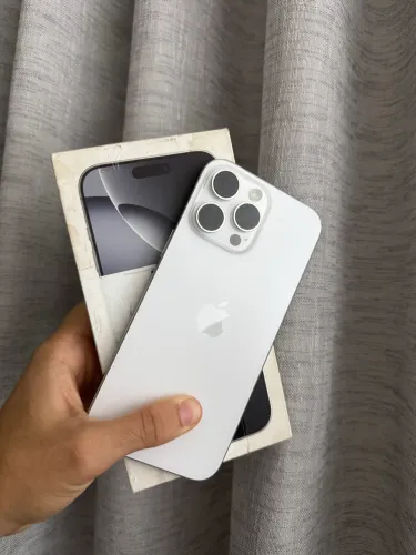 iphone 16 Pro Max 256GB Zero