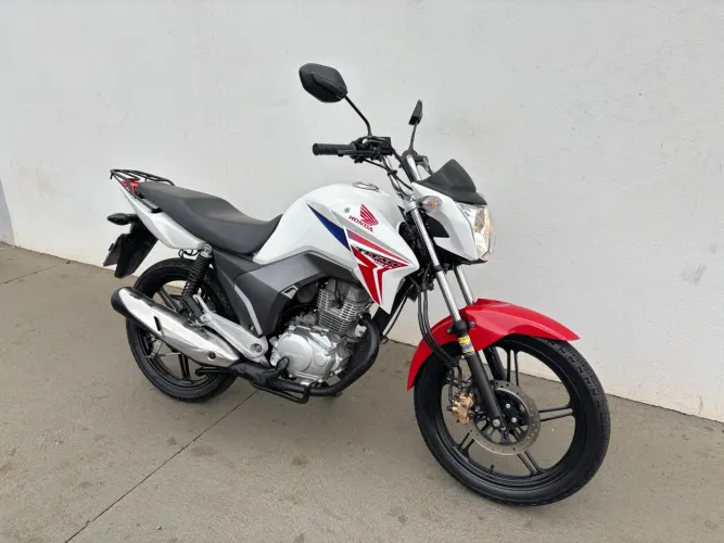 Vendo ou troco por MOTO Honda CG Titan 150 EX 2015 c/ 26 Pago