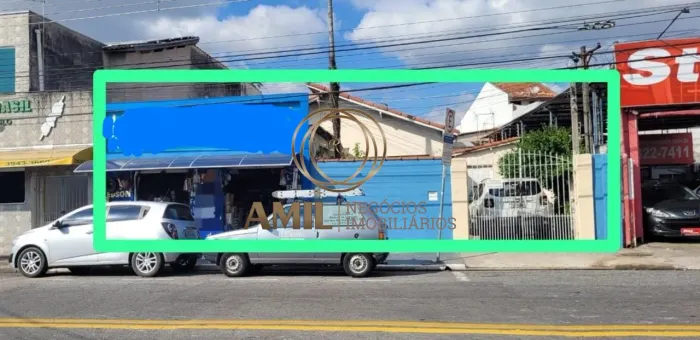 Casa com Ponto comercial na Avenida Brasil