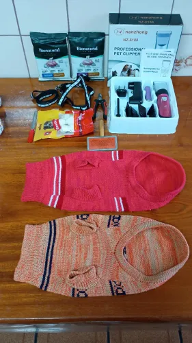 maquina tosa Pet + roupa Pet