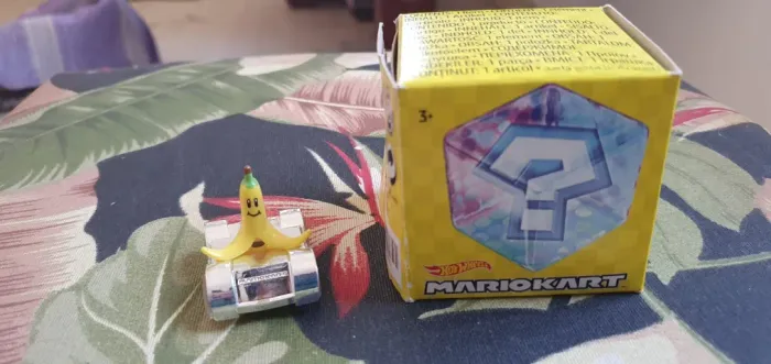 Official e Original 2019 Hot Wheels Nintendo Mario Kart Banana Kart - Muito Raro