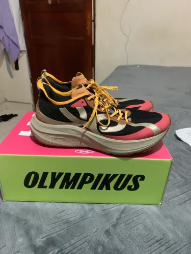 Vende se tênis corre 4 tamanho 41
