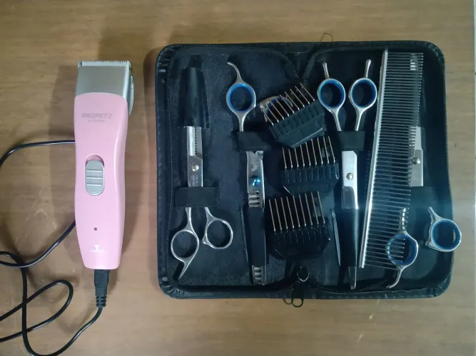 Kit Máquina Tosa Propetz MO3 + Estojo Tesouras Freelander