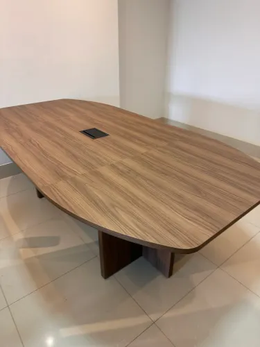 MESA DE REUNIAO 2.40x1.20 SEMIOVAL NOGAL LOJA IKONOFFICE
