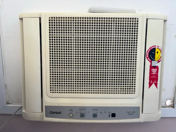 Ar condicionado consul Multi air 7500 btus com controle