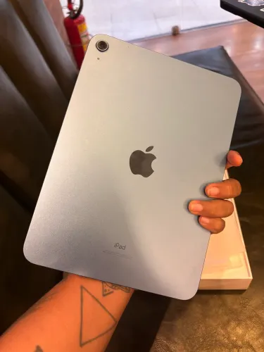 iPad 10 em EXCELENTE CONDIÇÃO (analiso propostas)