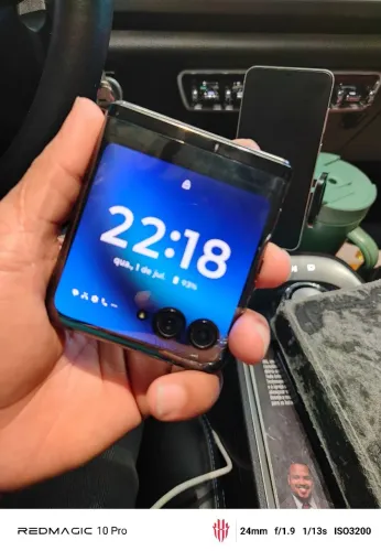 Moto RAZR 40 ultra