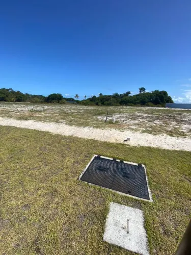 Terreno a venda no Alphaville Guarajuba 1