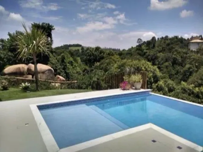 CASA A VENDA NO CONDOMÍNIO RESEDÁS - CAFEZAIS - ITUPEVA/SP.