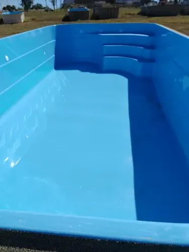 Piscina 7,20m filtração e iluminação. Fabrica no DF. Azul ou branca