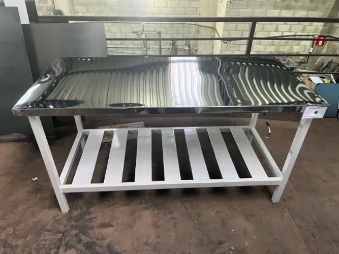 Mesa de inox / Mesa de Manipulação - Oficina da Padaria
