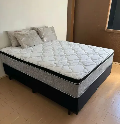 Camas De Casal Confortáveis e Aconchegantes Direto Da Fábrica