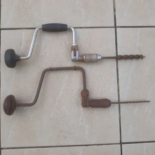 Furadeiras Manuais Antigas
