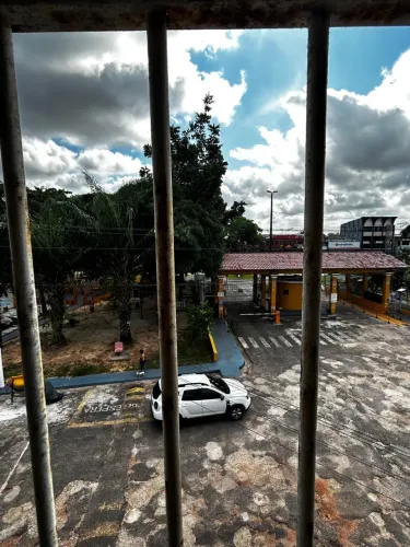 Residencial Natália lins, apto no bloco da frente,2/4