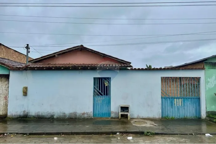 CASA NO BAIRRO NOVO PRADO