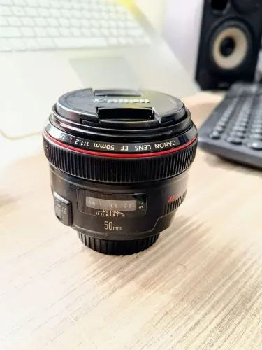 Canon 50mm 1.2 em estado de loja!