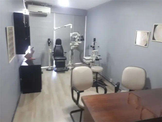 Sala à venda ou para alugar em Tijuca, Rio de Janeiro - RJ
