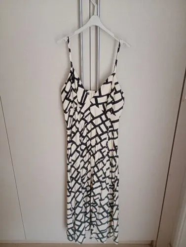Vestido longo preto e branco