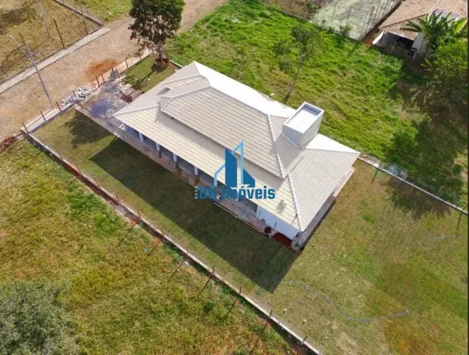 Sítio no Condomínio Vale Verde, novo com 3 quartos em lote 1.000 metros em Funilândia-MG