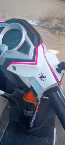 Vendo scooter Honda elite