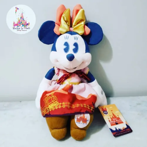 Pelúcia Minnie Mouse Main Attraction Setembro